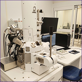 JEOL JIB-4700F equipment photo